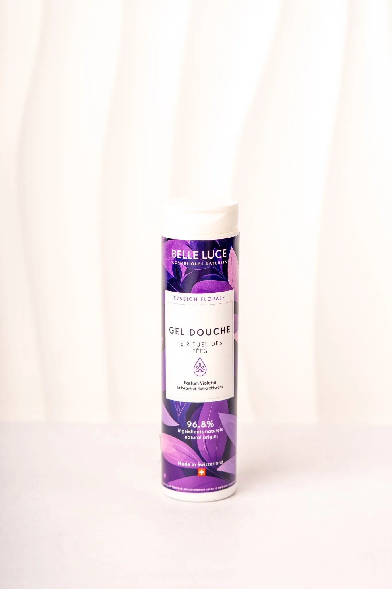 Gel douche parfum evasion florale de la marque Belle Luce