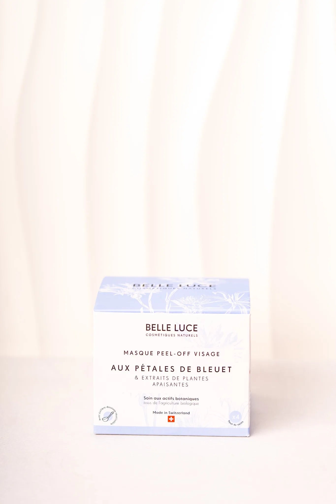 Masque peel off pour le visage de la marque Belle Luce