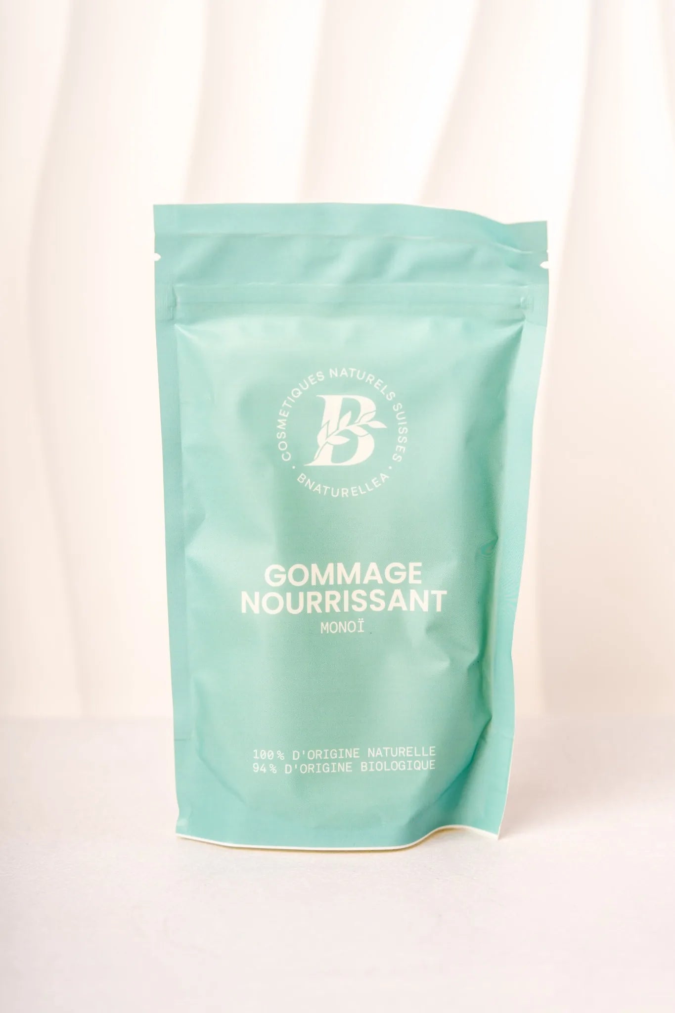 Gommage nourrissant au monoï de la marque Bnaturellea