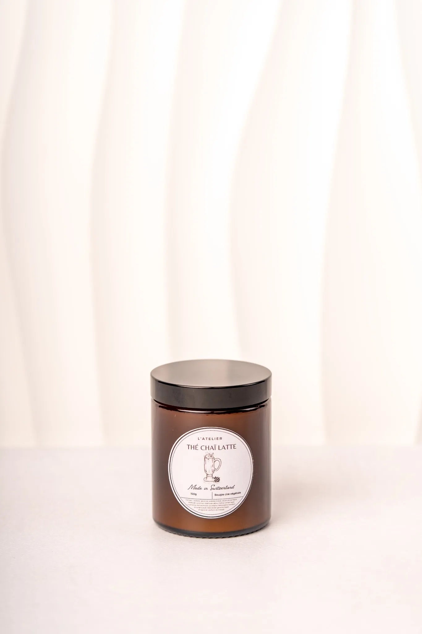 Bougie parfumée The Chai latte de la marque L'Atelier