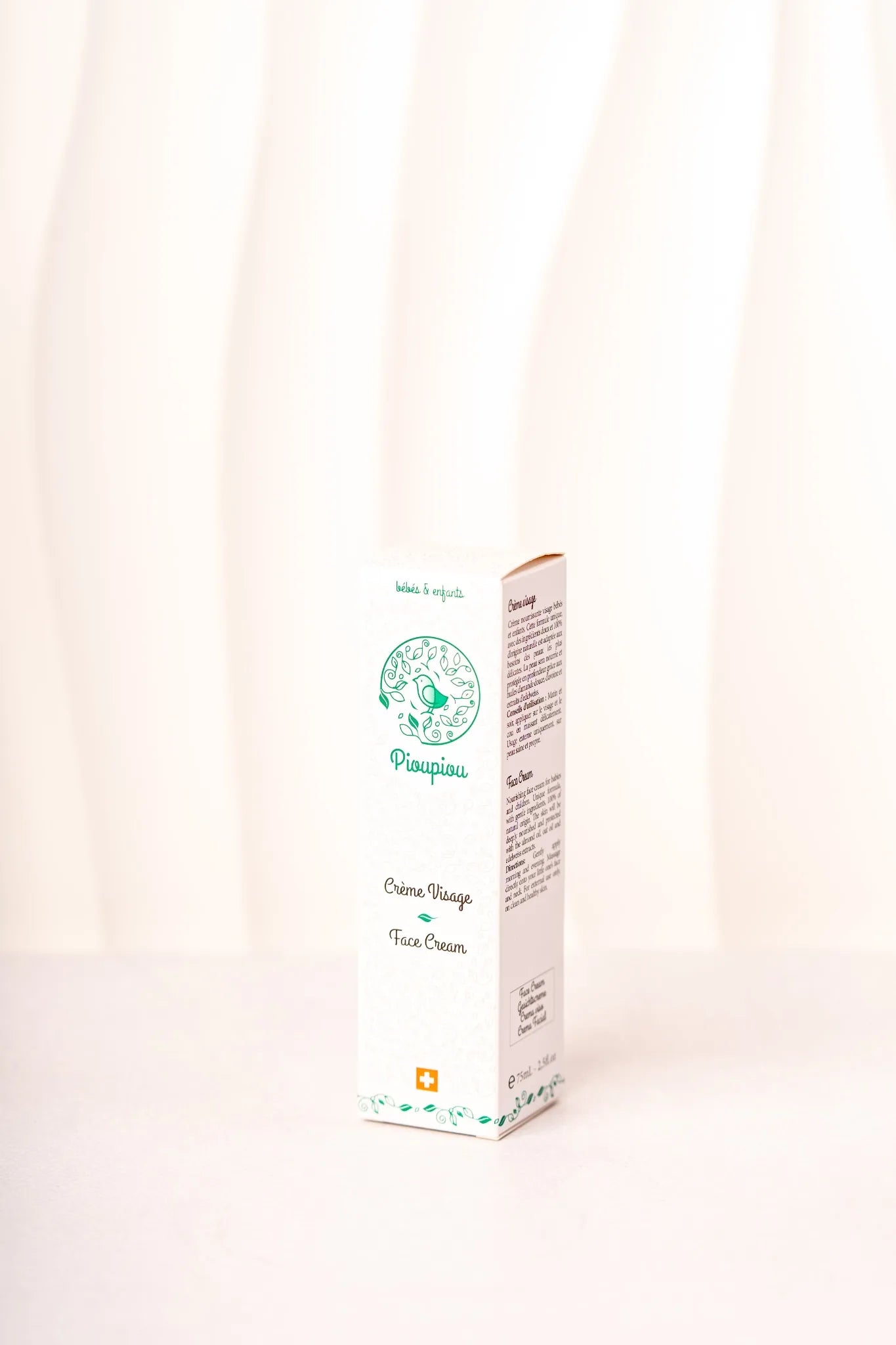 Crème pour le visage de la marque Pioupiou