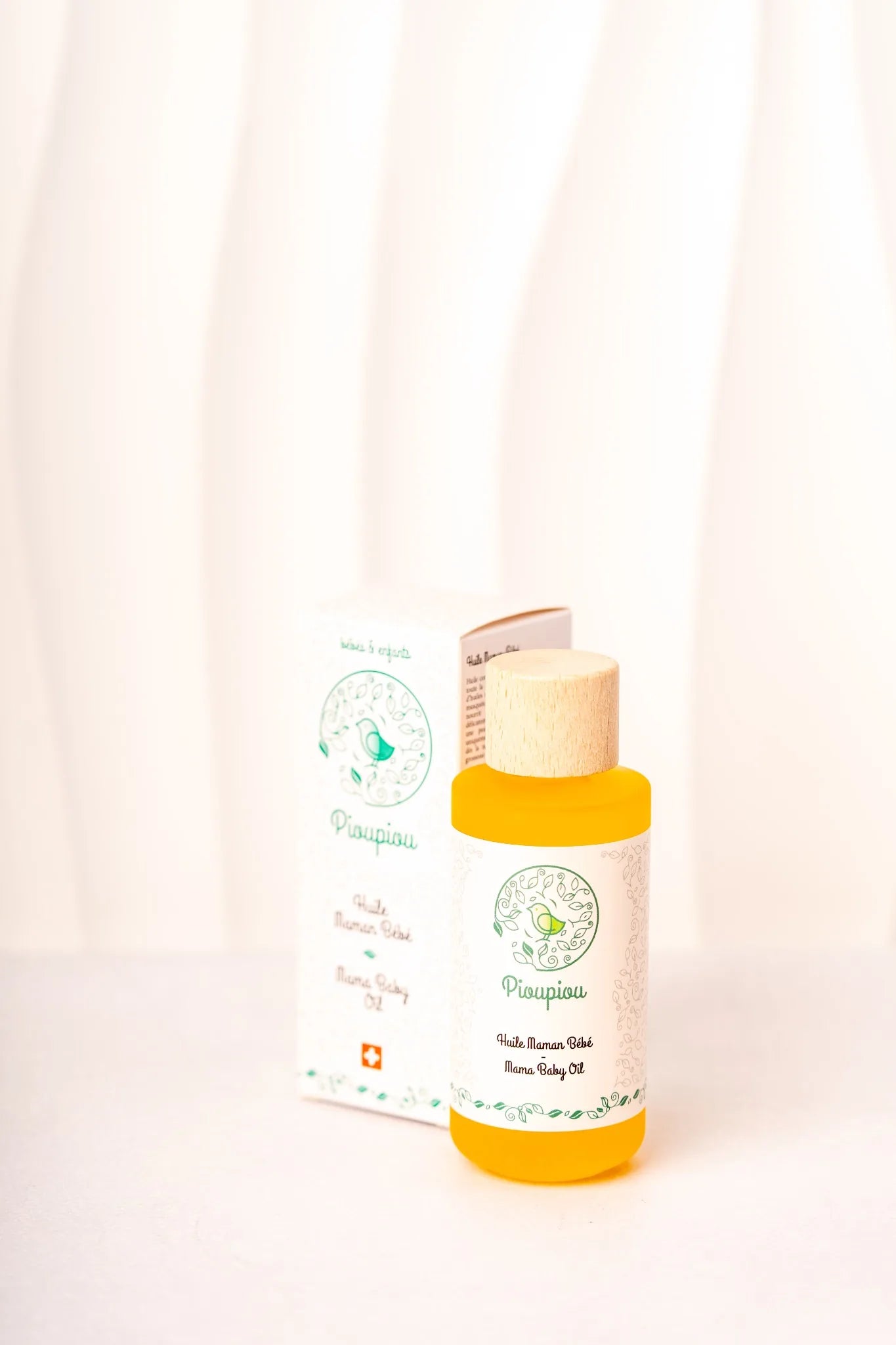 Huile maman bébé de la marque Pioupiou